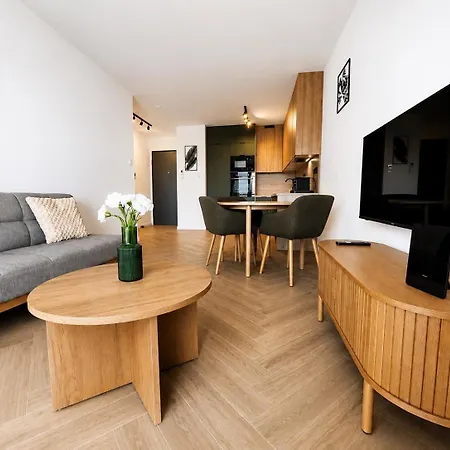 White Glove Wyzwolenia 69 Apartamento